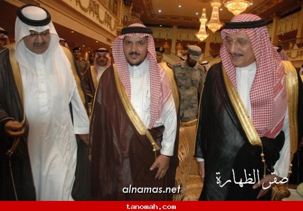 أمير جازان ووزير التربية والتعليم يكرمون تعليم البنين بالنماص  - صقر الظهارة