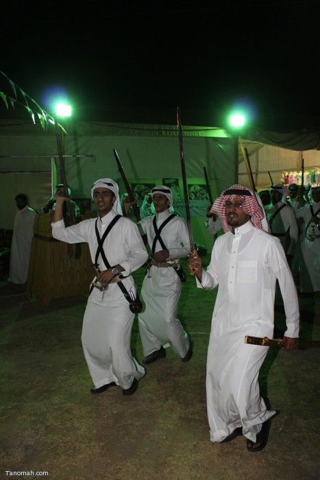 افتتاح مهرجان تنومة للتسوق تصوير ( محمد غرمان)24