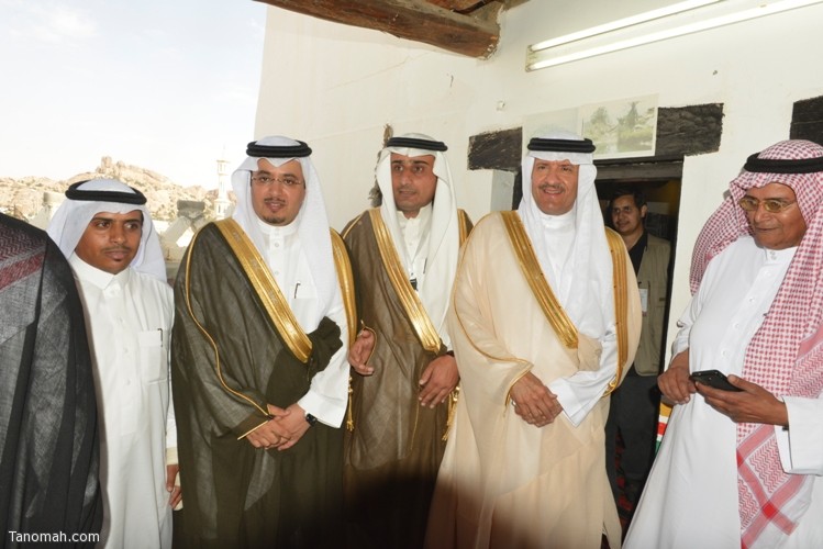 زيارة سمو الأمير سلطان بن سلمان رئيس هيئة السياحة والأثار لمحافظة تنومة 77