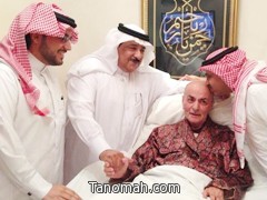 عبدالله بن جميل يزور الإعلامي ماجد الشبل ويطمئن محبيه على صحته