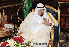 وزير الداخلية ينقل تحيات خادم الحرمين للمواطنين