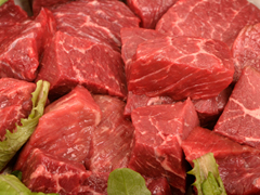 وزارة البلديات تحذر من خطورة مخالفة الاشتراطات الصحية خلال حفظ وتداول اللحوم