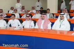 أمير عسير على مقاعد الدراسة بين أبنائه الطلاب أمير عسير على مقاعد الدراسة بين أبنائه الطلاب