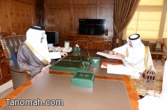فيصل بن خالد يشهد توقيع اتفاقية ملتقى التراث العمراني