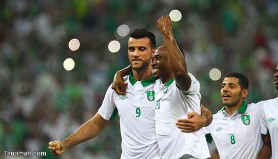 الأهلي يمطر شباك النصر بأربعة أهداف وينتزع منه فوزاً ثميناً