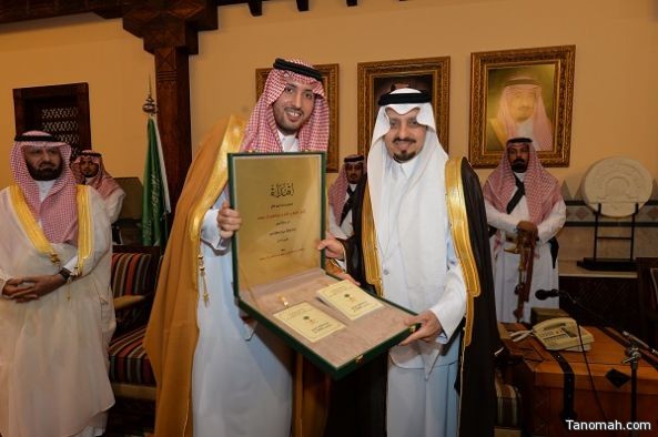 أمير عسير يستقبل المهنئين ثاني أيام عيد الفطر السعيد