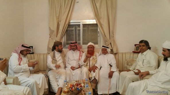 الشيخ الزنداني في زيارة لأبو زحيفة