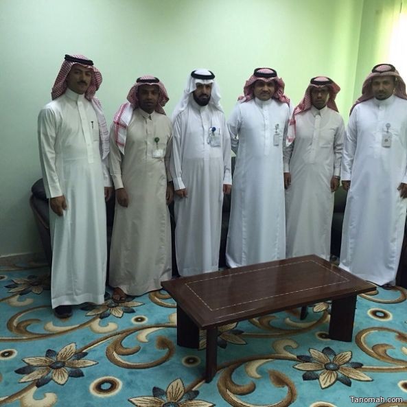 مكتب العمل بمحافظة محايل  يناقش سبل الدعم والمساندة مع البريد السعودي