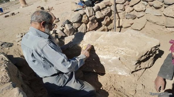 سلطان بن سلمان يقر موسم ثامن لتتقيب موقع جرش الأثري