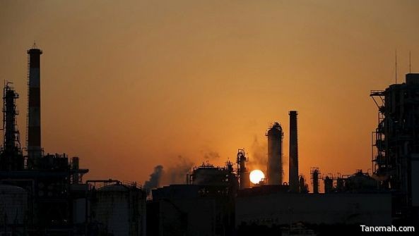 اتفاق سعودي روسي فنزويلي قطري على تجميد إنتاج النفط عند مستوى يناير