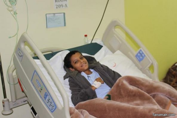 مستشفى الخميس للولادة والأطفال يجري عمليتين نادرتين لفك التصاق الأمعاء لطفل الحادية عشر