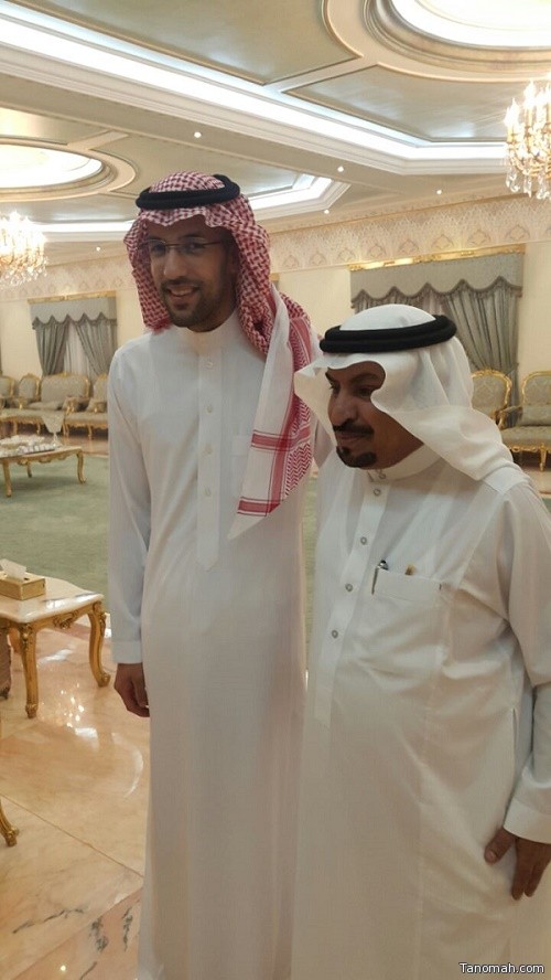 مشعل بن سيف النصر آل سعود على مائدة إفطار الشيخ سعيد بن عفتان
