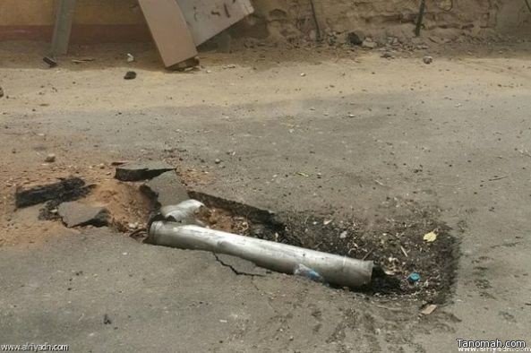 إصابة امرأة سعودية وطفلها ومقيم يمني إثر سقوط مقذوفات على جازان