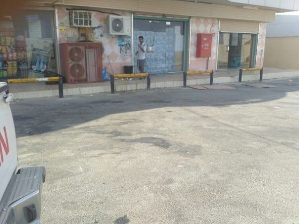 بلدية بارق تقوم بحملة رقابية على المحلات المهنية