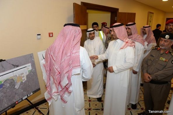 نائب أمير عسير يطلع على مستجدات مشروع تطوير مطار أبها