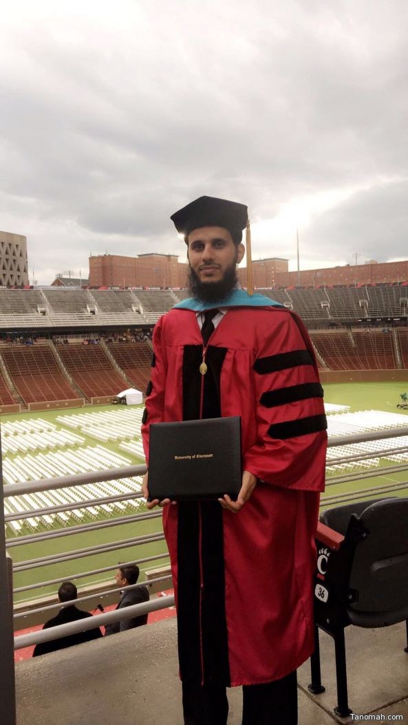 مبتعث من جامعة الملك خالد بأمريكا يحوز على الدكتوراه بعد حصوله على أعلى معدل أكاديمي
