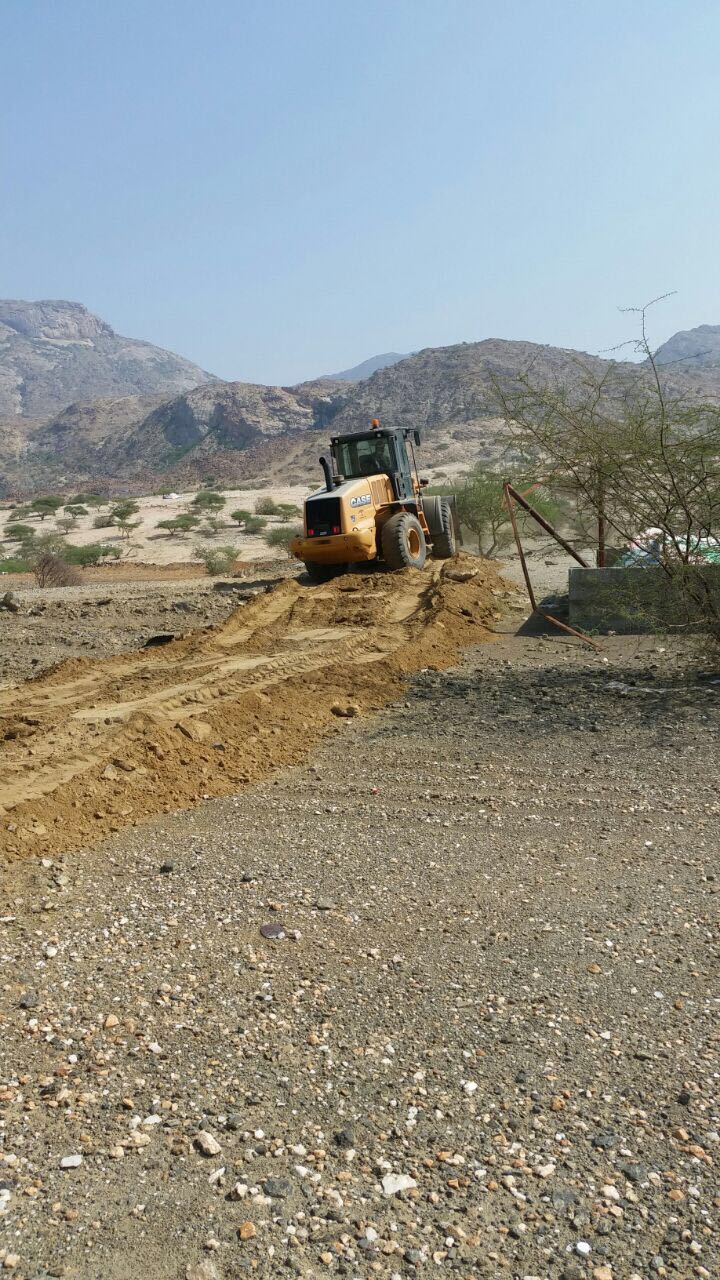 إزالة تعديات على أراضي حكومية في #بارق