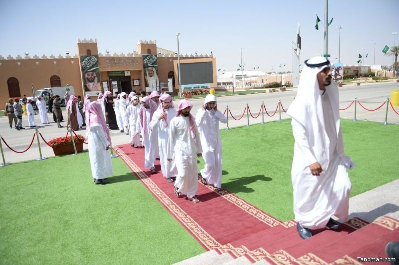 ‏‎نزلاء إصلاحية الرياض يزورون " الجنادرية ٣٢ "