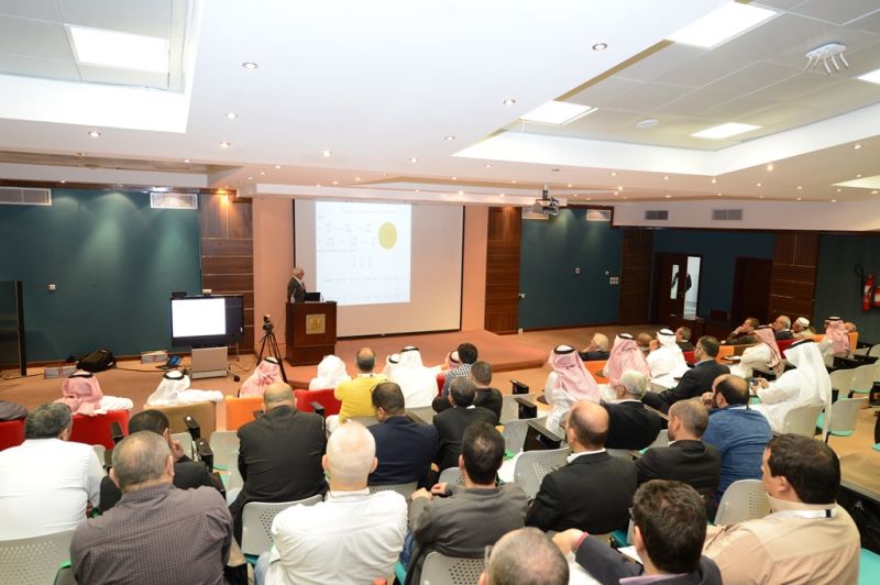 ٢٢٠ متدرب ومتدربة في المؤتمر الدولي الأول للرياضيات الذي تنظمه جامعة الملك خالد