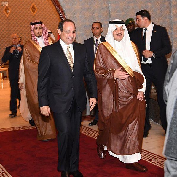 القادة العرب يبدأون في التوافد إلى مدينة الظهران للمشاركة في القمة العربية