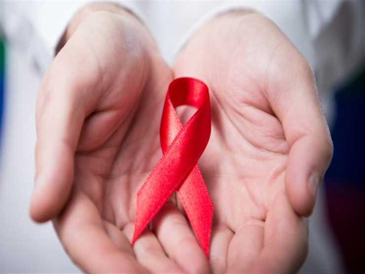 وزارة الصحة توضح 4 حالات لا ينتقل عبرها فيروس "الإيدز"