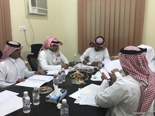 تنمية "بارق" تناقش إستعداداتها للمشاريع القادمة وأولوياتها التدريب والتعليم بالمحافظة