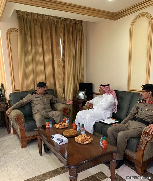 شرطة عسير وفرع وزارة العمل والتنمية بالمنطقة يناقشان آليات التعاون المشترك بين القطاعين شرطة عسير وفرع وزارة العمل والتنمية بالمنطقة يناقشان آليات التعاون المشترك بين القطاعين