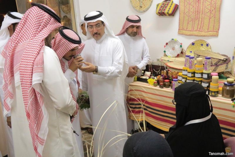 أمين عسير يتفقد الخدمات البلدية والمواقع السياحية بمحافظة بارق