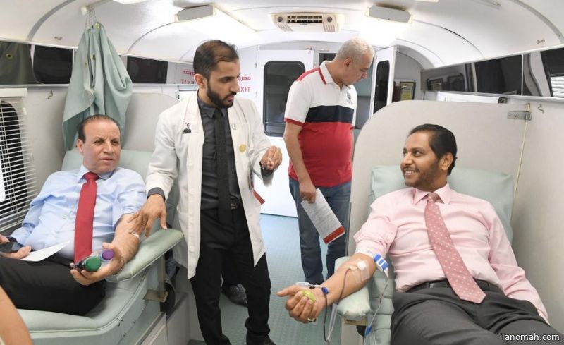السفير بامخرمة يدشن يوم التبرع بالدم بحضور السفراء والدبلوماسيين بالرياض
