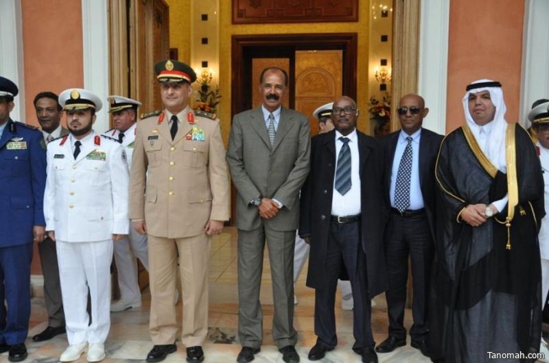 الرئيس الإريتري يستقبل سمو قائد القوات المشتركة