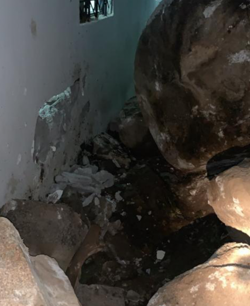 سقوط صخور على منزل في جبل بركوك