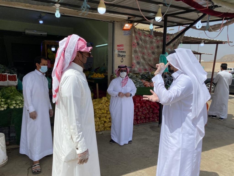 رئيس بلدية محايل عسير الجديد يستهل مهامه بجولة تفتيشية