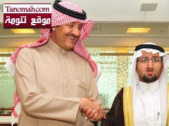 الإمير سلطان بن سلمان يلتقى أحد أبناء تنومه بمكتبه