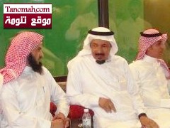 الشيخ ناصر المكيرش يحتفي بالمسلمين الجدد في منزله