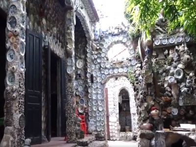 من #غرائب #العالم.. فيتنامي يزين منزله بـ10 آلاف طبق بورسلان ووعاء من الخزف